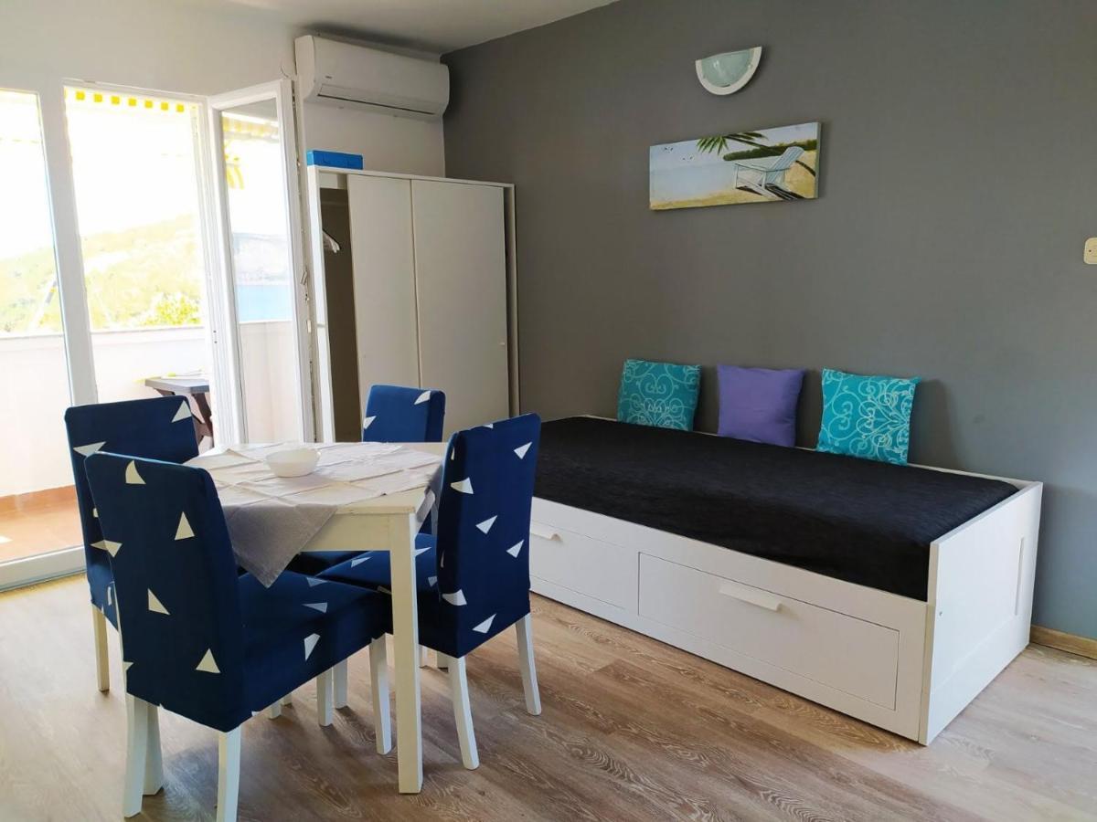 Apartments Ljerka Stara Novalja Luaran gambar